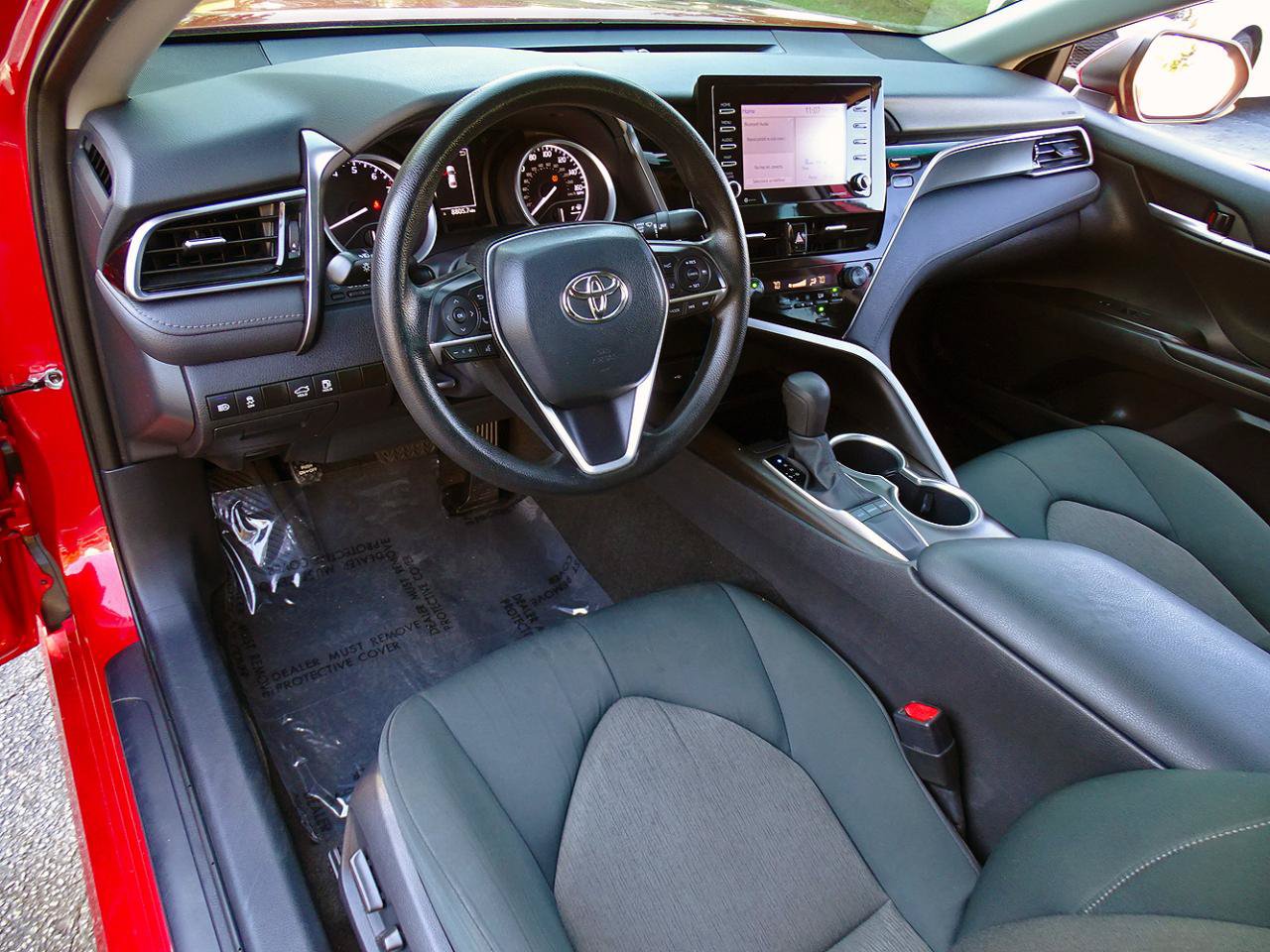 Used 2023 Toyota Camry LE FWD image 14