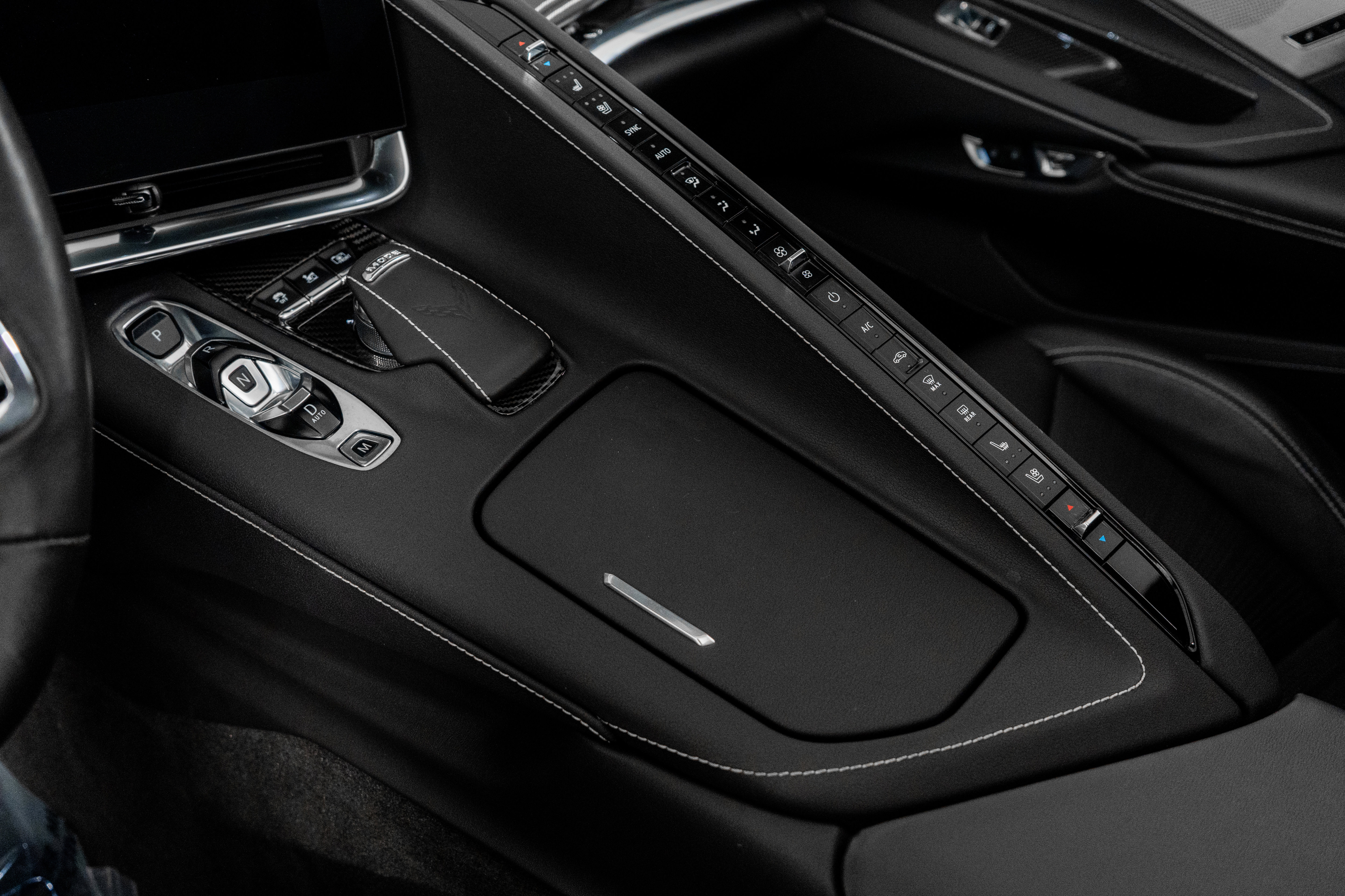 Used 2020 Chevrolet Corvette Stingray Preferred Cpe w/ 2LT image 37