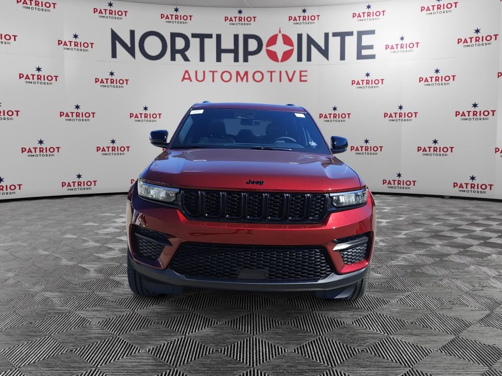 New 2025 Jeep Grand Cherokee 4WD image 9