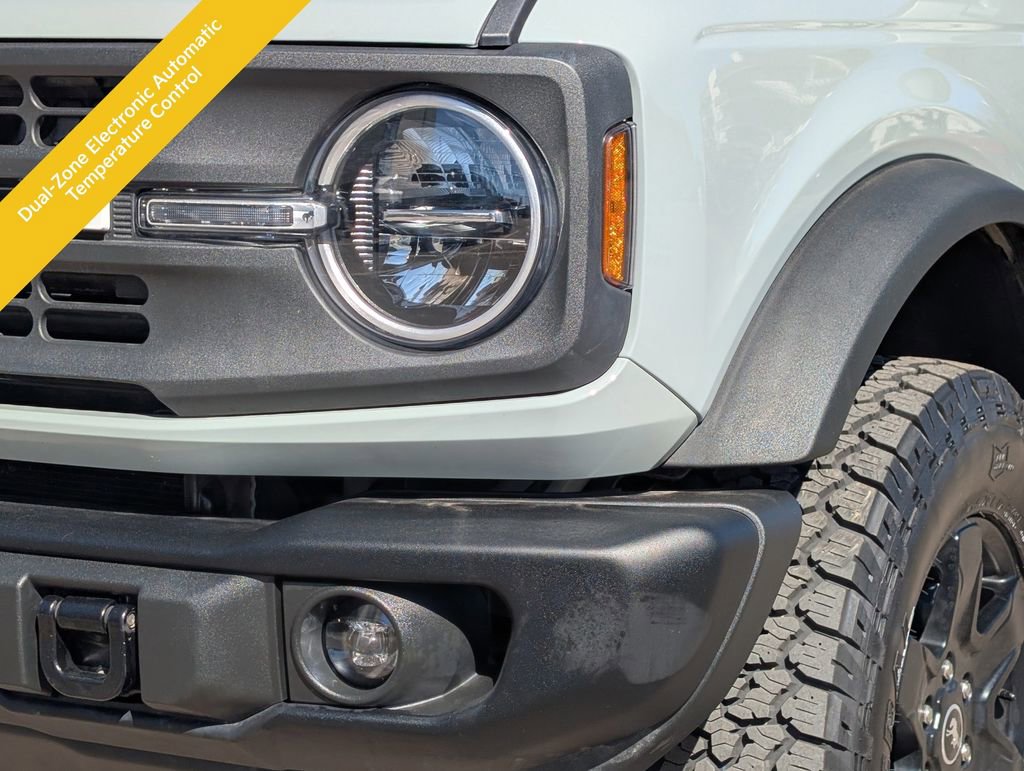 Used 2023 Ford Bronco Black Diamond image 9