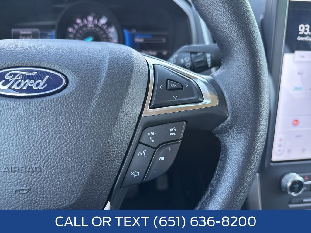 Used 2023 Ford Edge SEL w/ Sport Appearance Package image 26