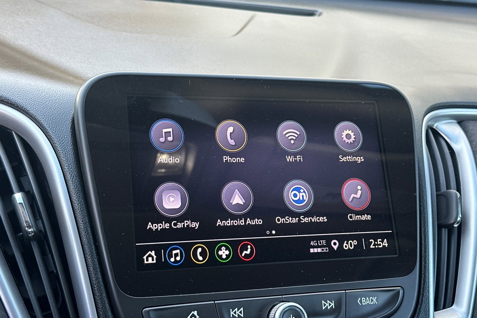 Used 2022 Chevrolet Malibu LT image 17