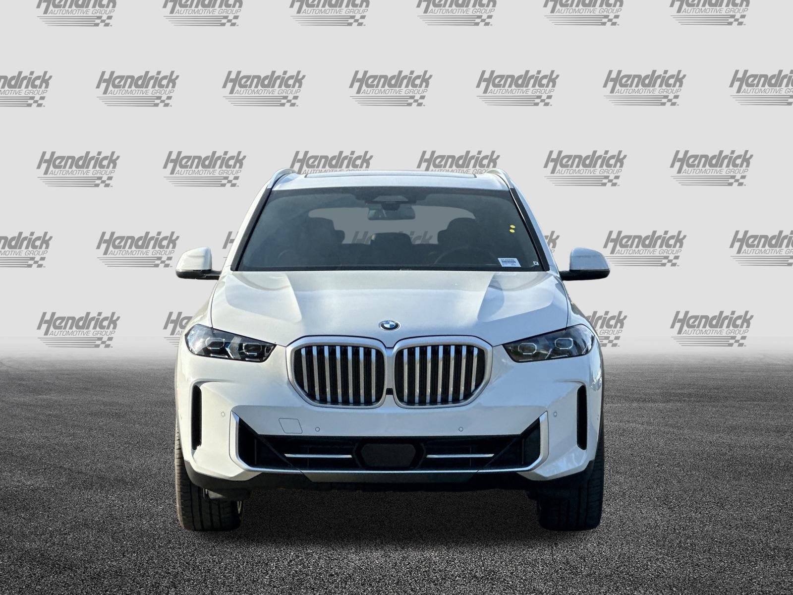New 2026 BMW X5 xDrive40i image 3