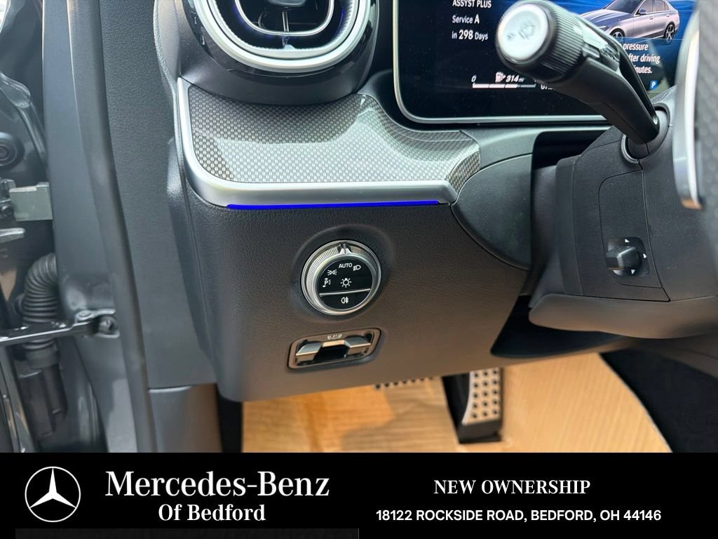 New 2026 Mercedes-Benz C 300 4MATIC Sedan image 9
