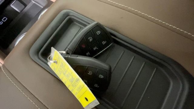 Used 2023 Chevrolet Tahoe High Country w/ Advanced Technology Package AWD/4WD image 25