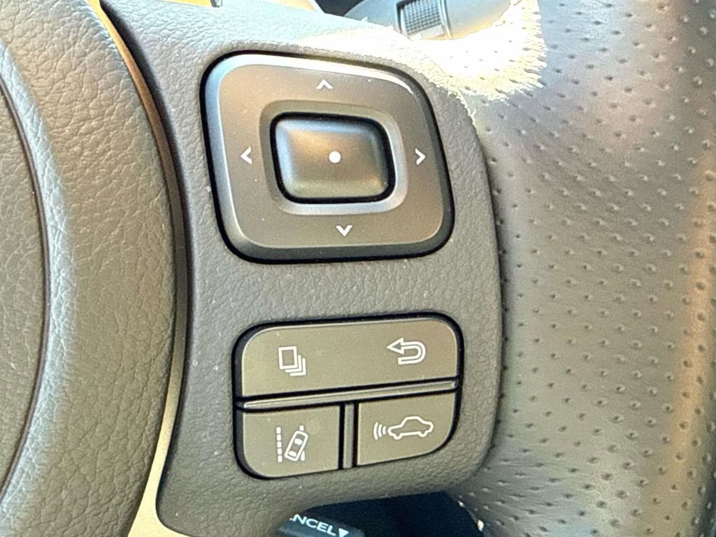 Used 2025 Lexus IS 350 F Sport w/ Navigation Package image 24