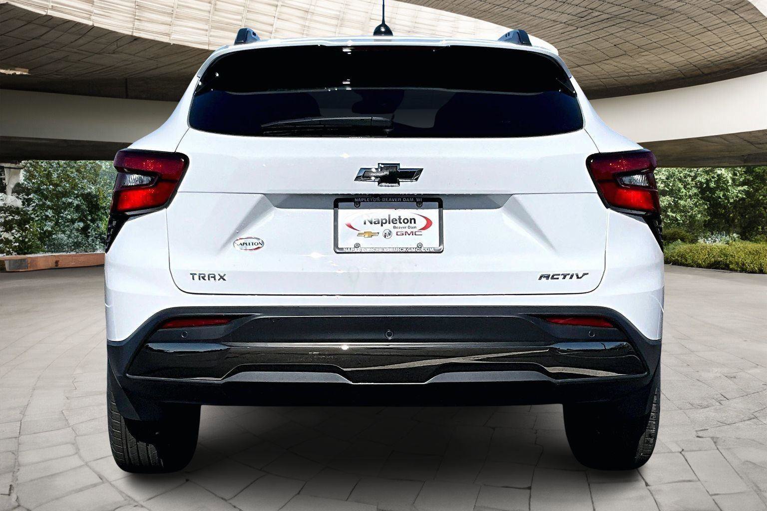 New 2026 Chevrolet Trax ACTIV w/ Sunroof Package image 4