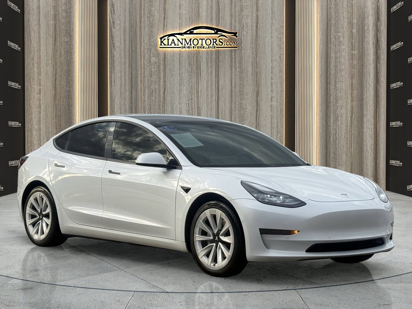 Used 2021 Tesla Model 3 Standard Range Plus