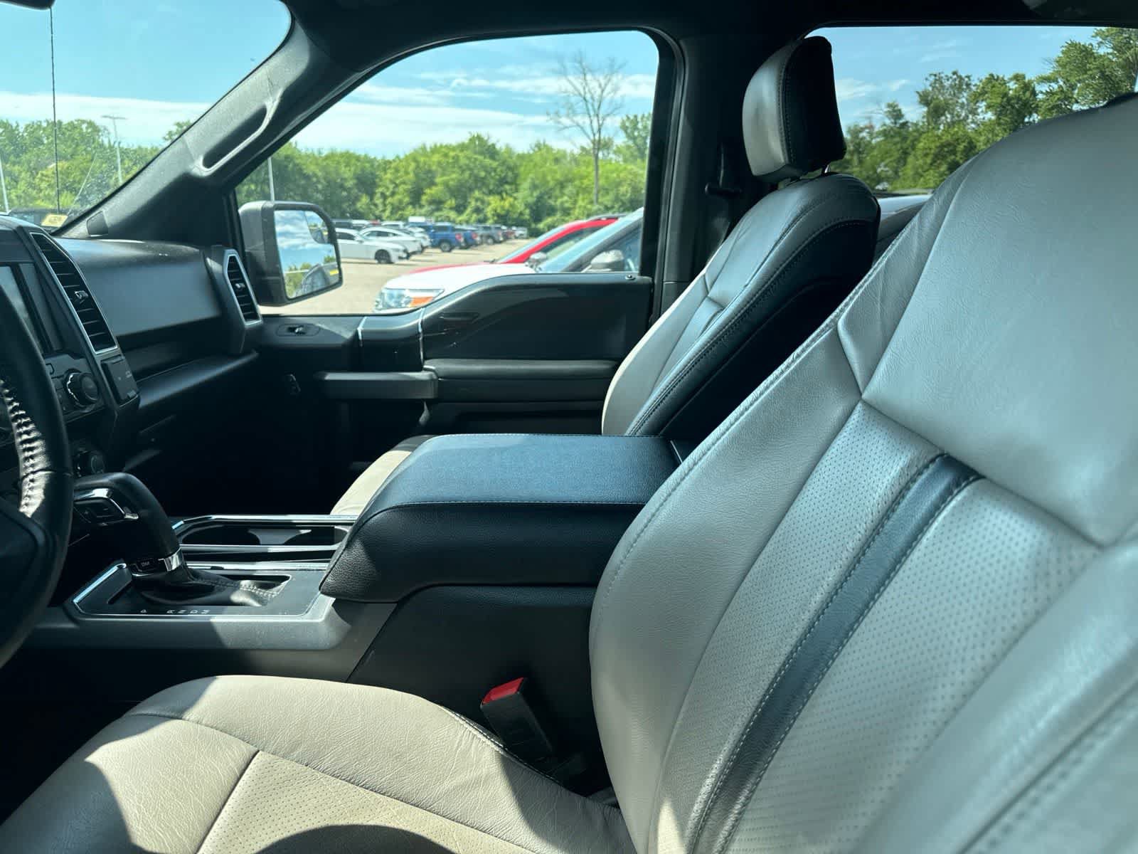 Used 2020 Ford F150 XLT w/ Equipment Group 302A Luxury AWD/4WD image 30