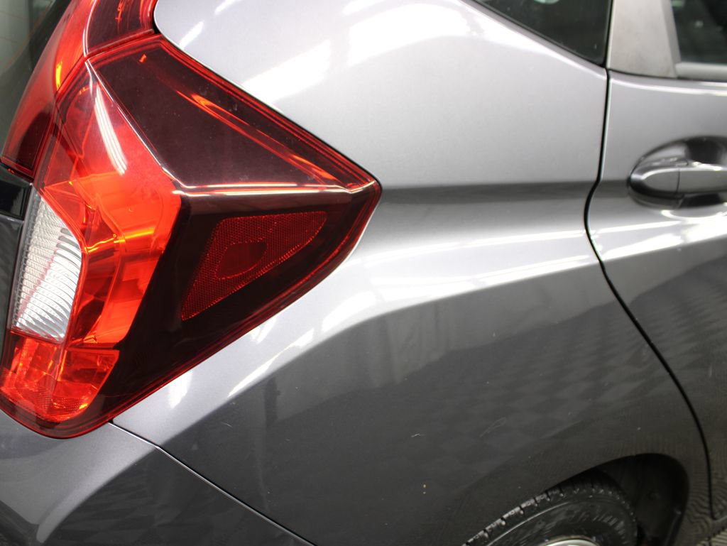 Used 2015 Honda Fit LX image 25