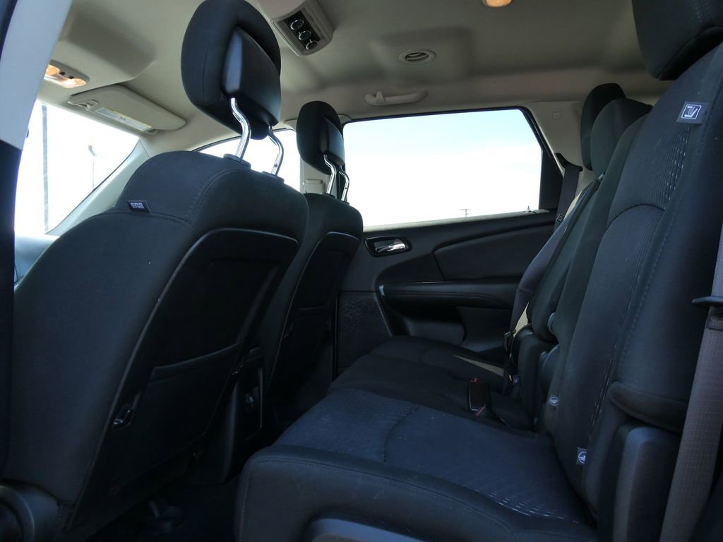 Used 2019 Dodge Journey SE w/ Premium Group FWD image 19