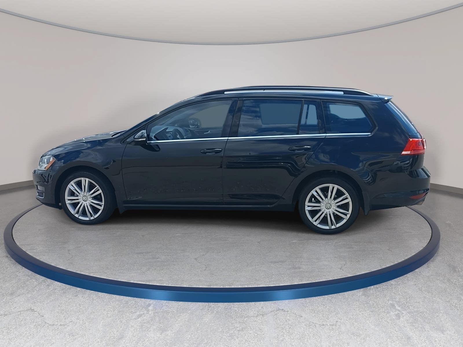 Used 2015 Volkswagen Golf TDI SE FWD image 8