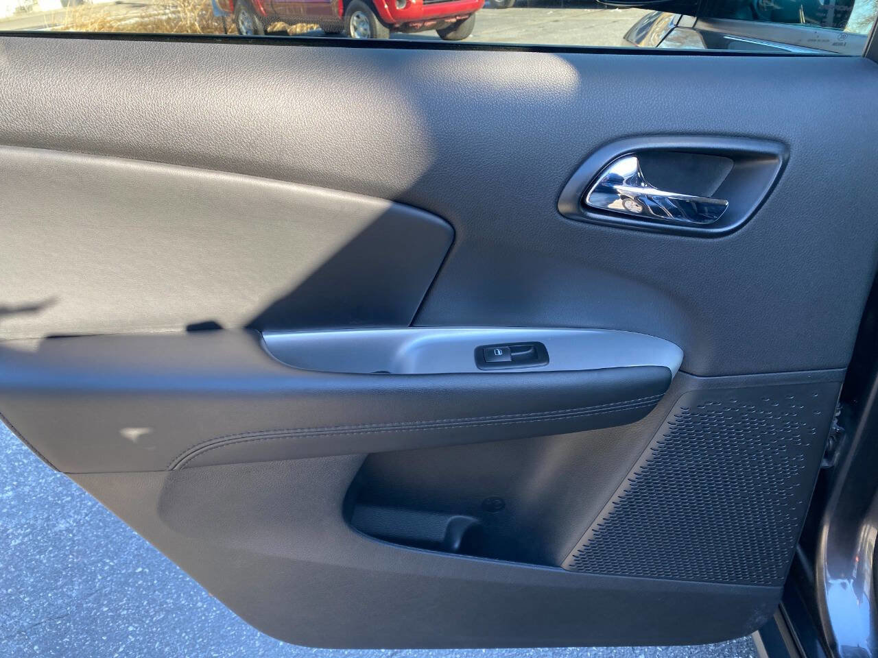 Used 2016 Dodge Journey SE image 21