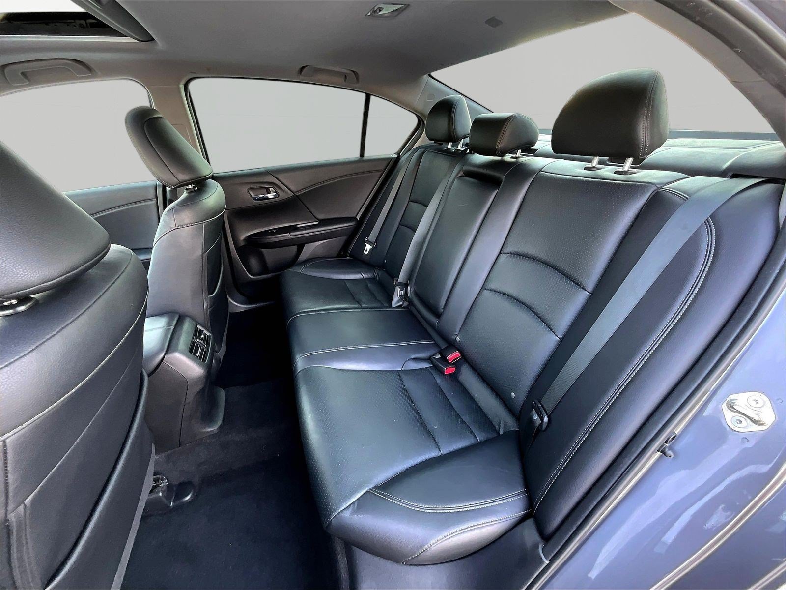 Used 2015 Honda Accord EX-L image 22