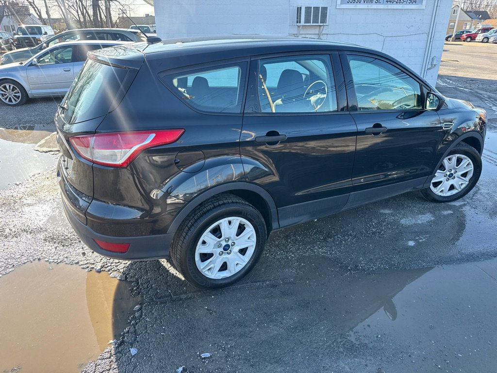 Used 2015 Ford Escape S image 4
