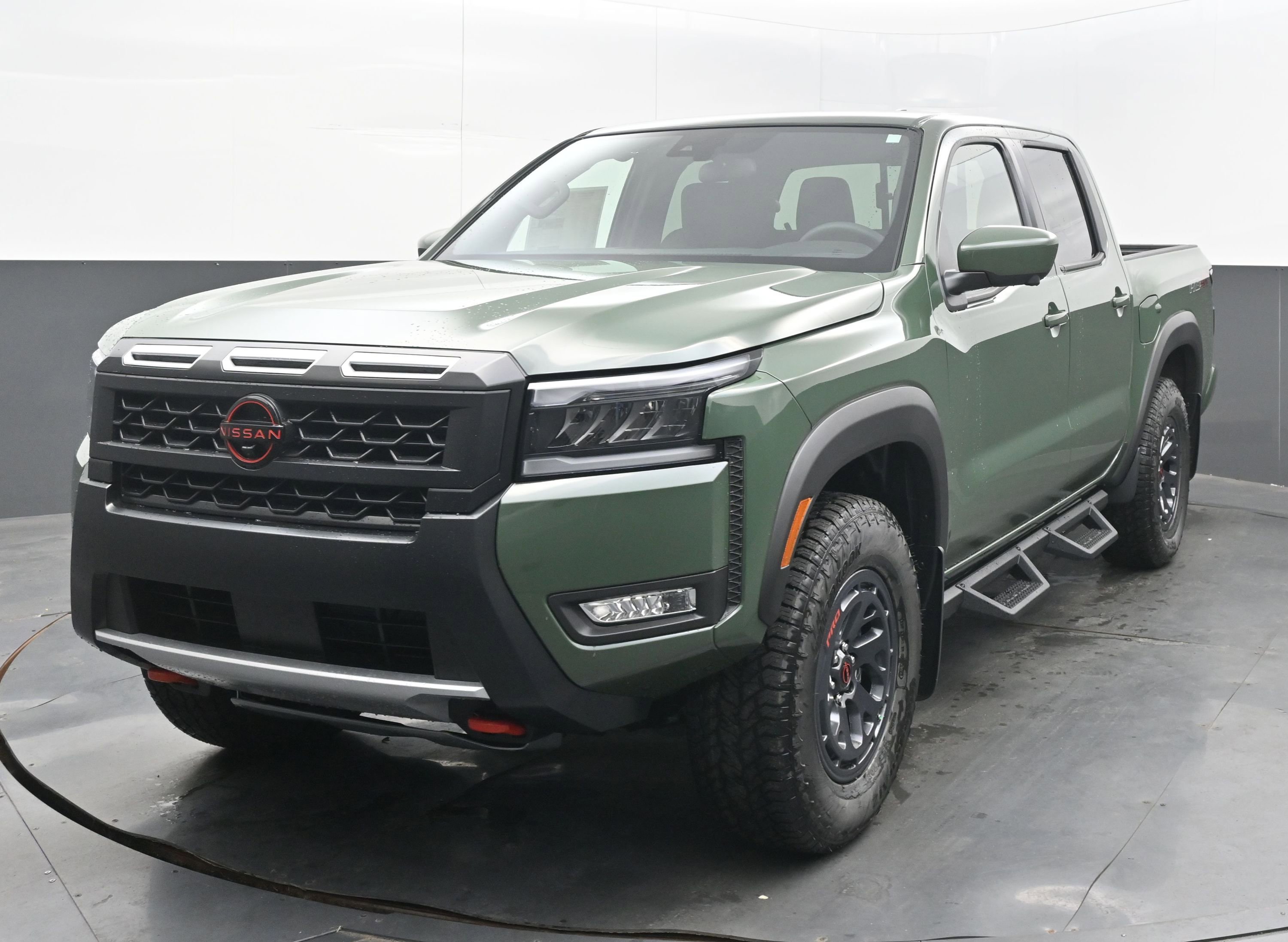 New 2026 Nissan Frontier PRO-4X image 3