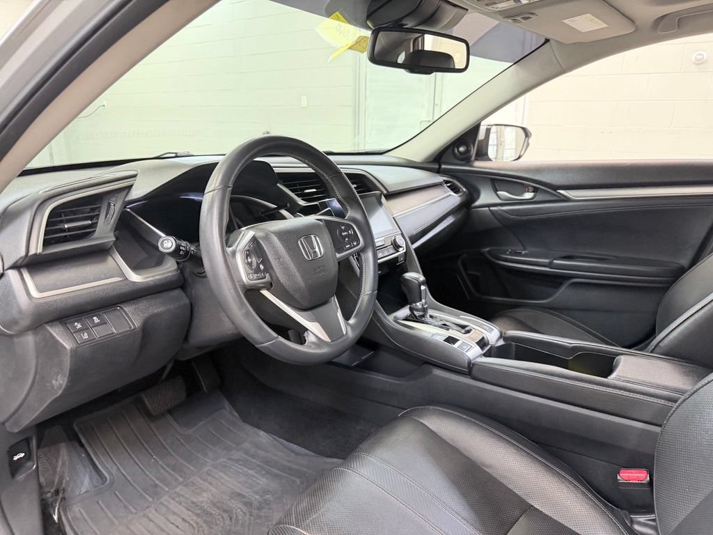 Used 2016 Honda Civic Touring image 16