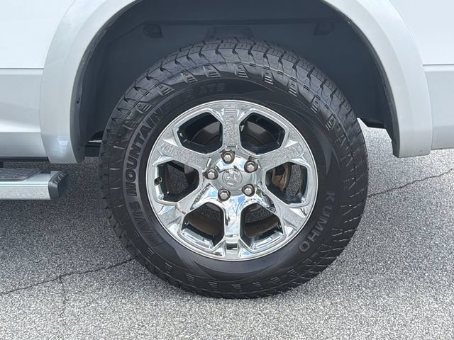 Used 2018 RAM 1500 Laramie w/ Convenience Group AWD/4WD image 21