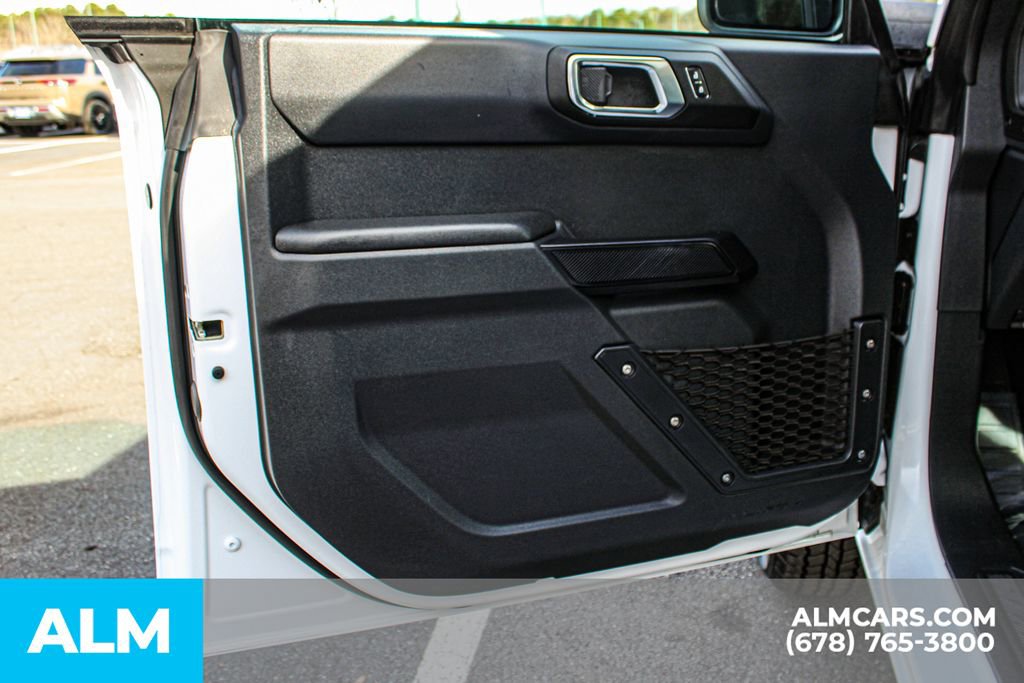 Used 2025 Ford Bronco Big Bend image 33