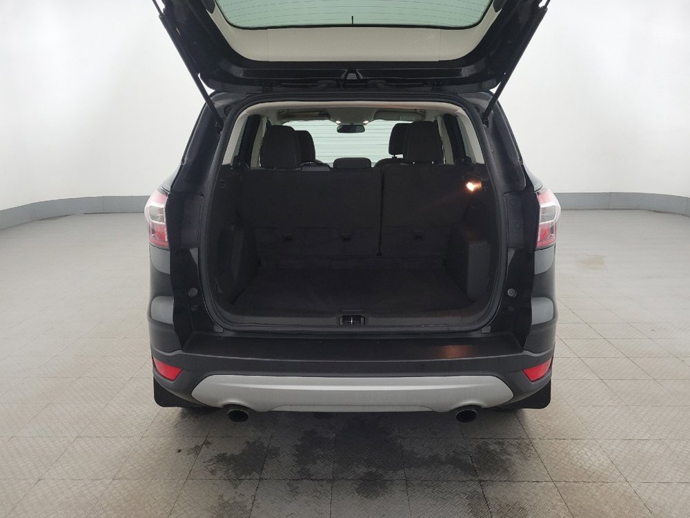 Used 2017 Ford Escape SE w/ Equipment Group 201A AWD/4WD image 29