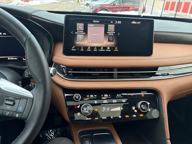 Certified 2025 INFINITI QX60 Sensory image 17