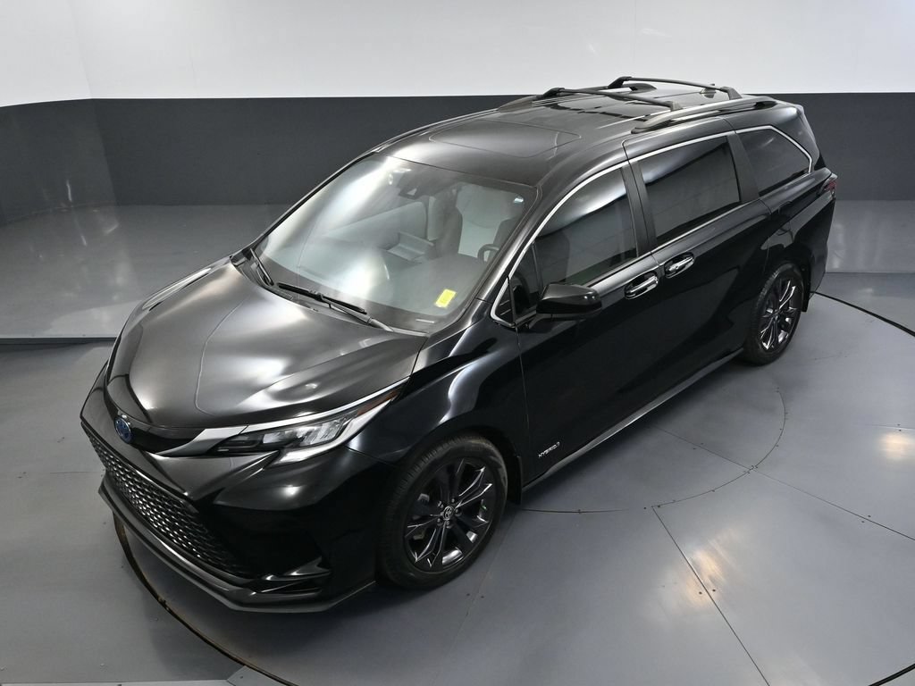 Used 2021 Toyota Sienna XSE FWD image 51