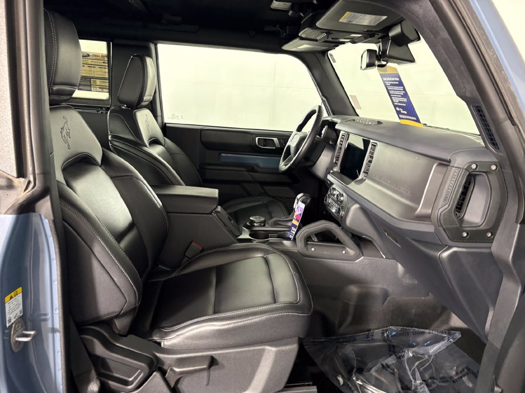 Certified 2025 Ford Bronco Badlands AWD/4WD image 31