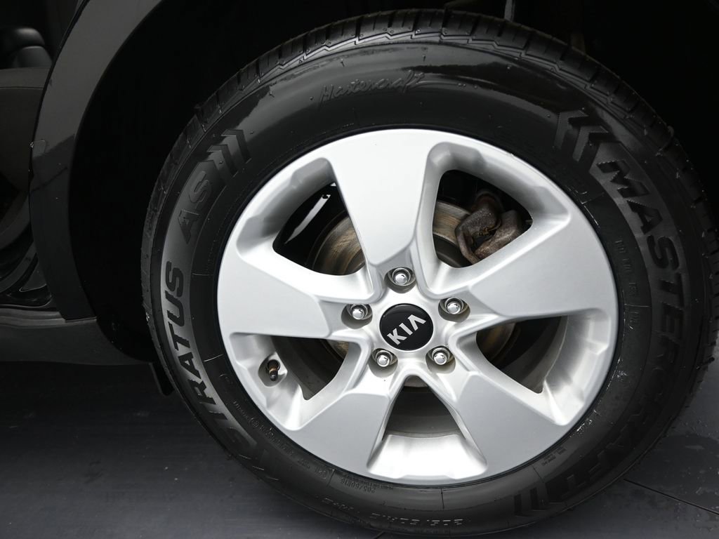 Used 2019 Kia Soul image 38