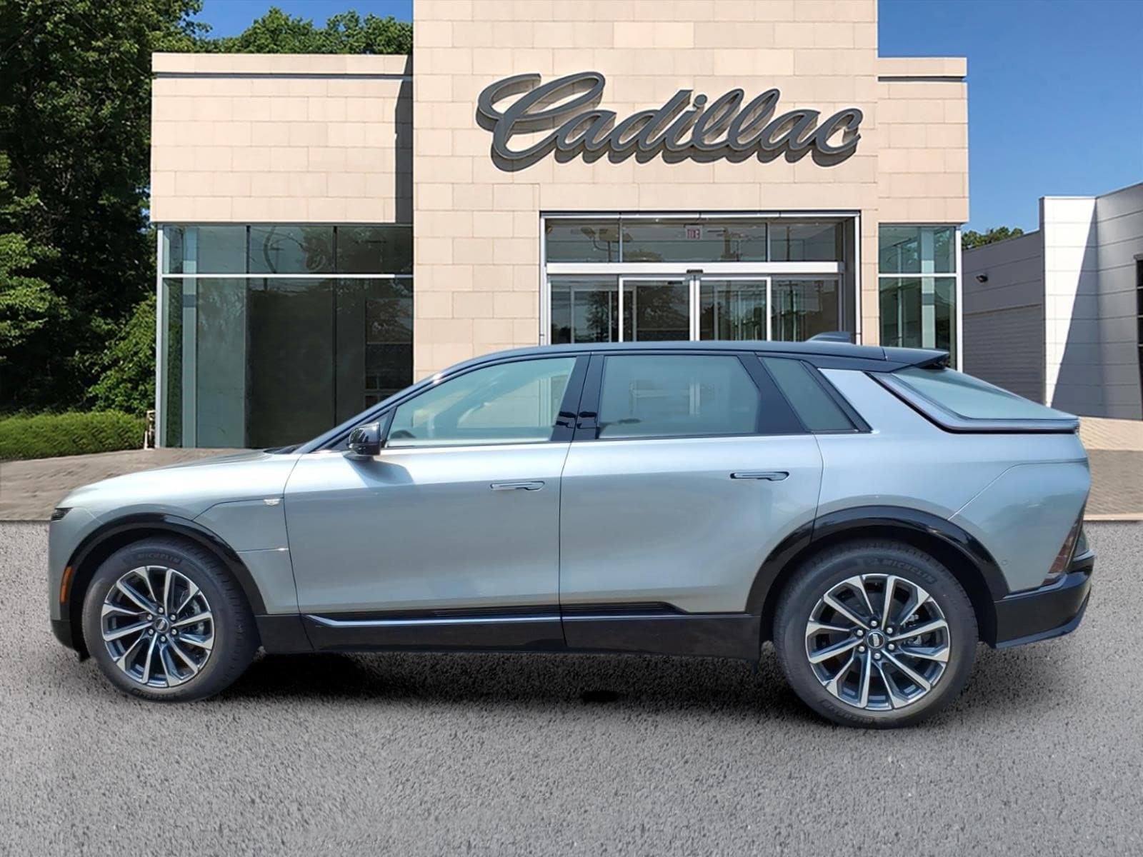 New 2026 Cadillac Lyriq Sport AWD/4WD image 2