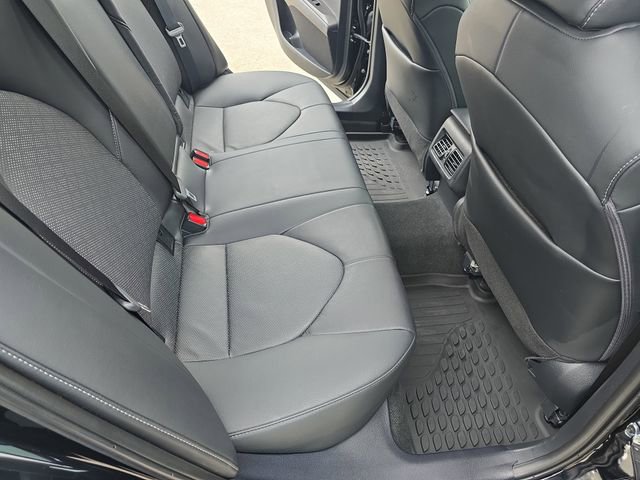 Used 2024 Toyota Camry XSE FWD image 12
