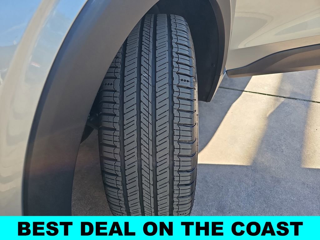 New 2027 Chevrolet Bolt RS w/ Technology Package image 34