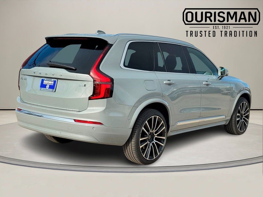 New 2026 Volvo XC90 B6 Plus w/ Protection Package Premier image 7