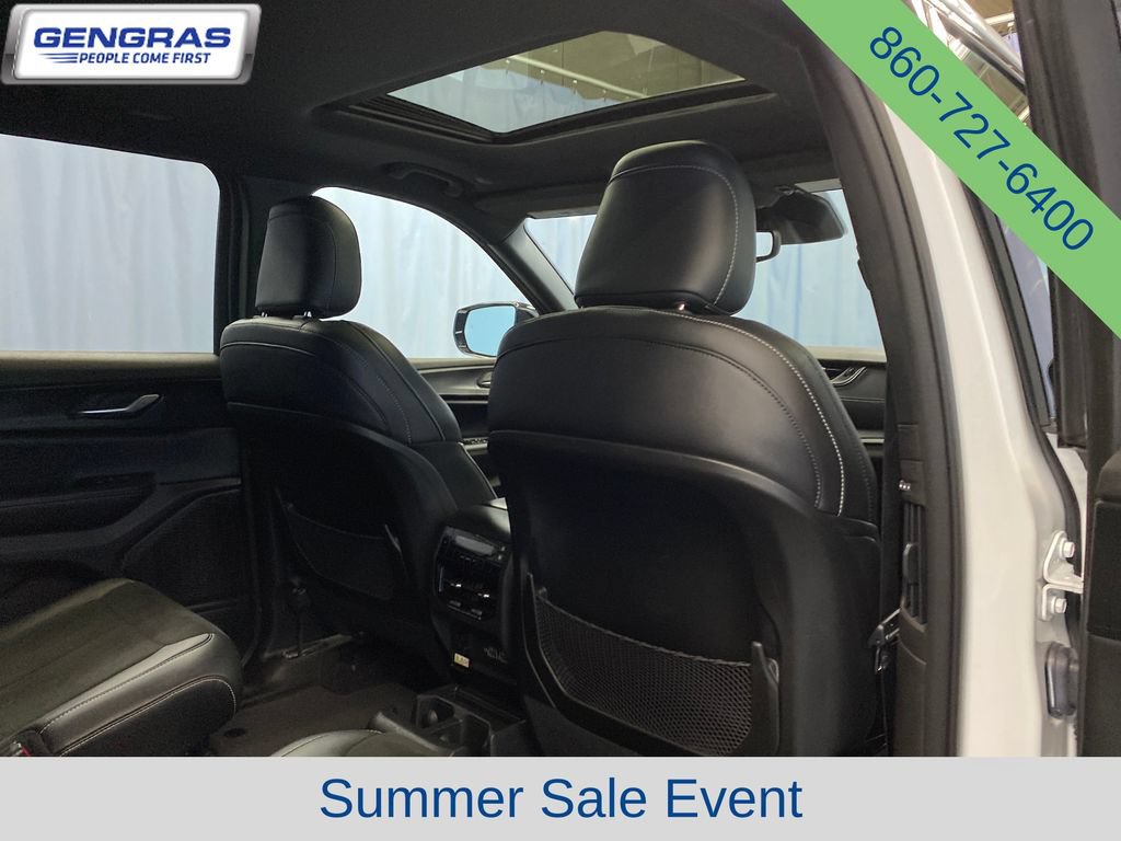 Used 2023 Jeep Grand Cherokee L Laredo AWD/4WD image 42