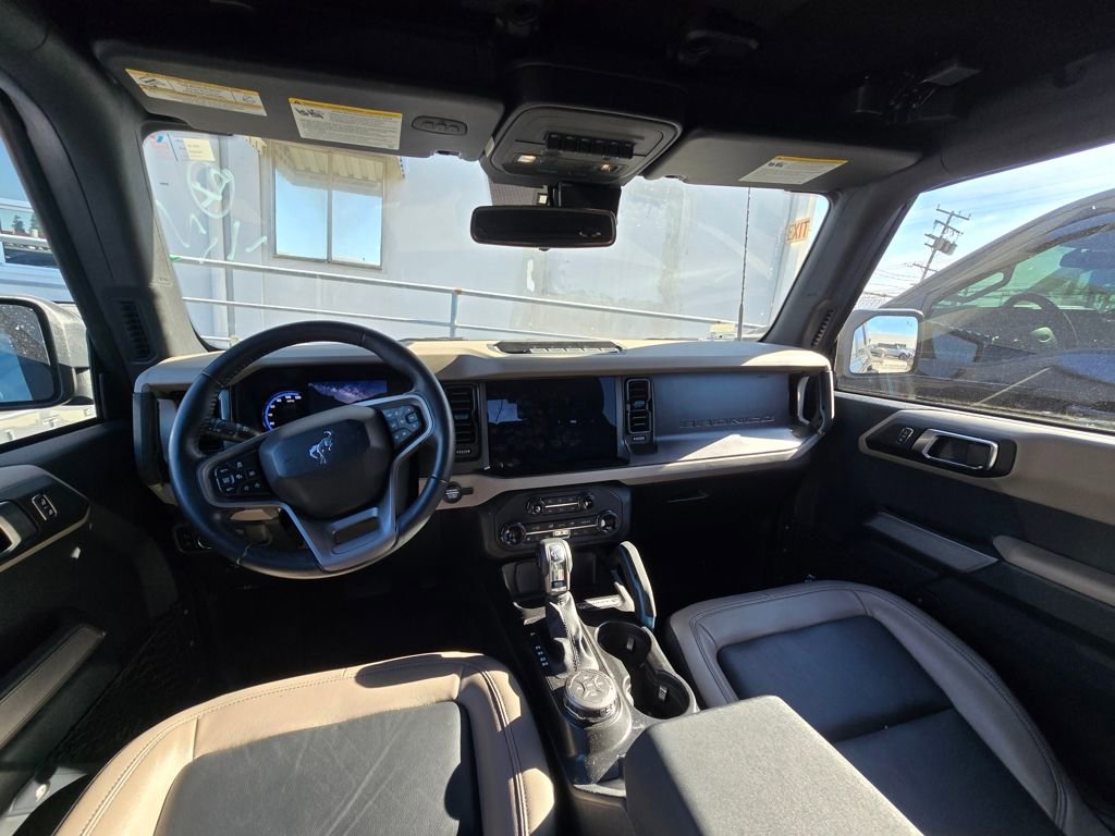 Used 2023 Ford Bronco Wildtrak image 19