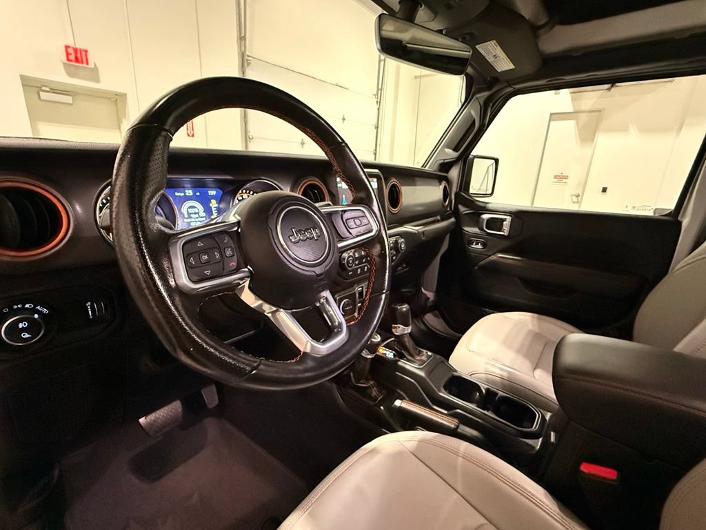 Used 2023 Jeep Gladiator Mojave w/ LED Lighting Group AWD/4WD image 15