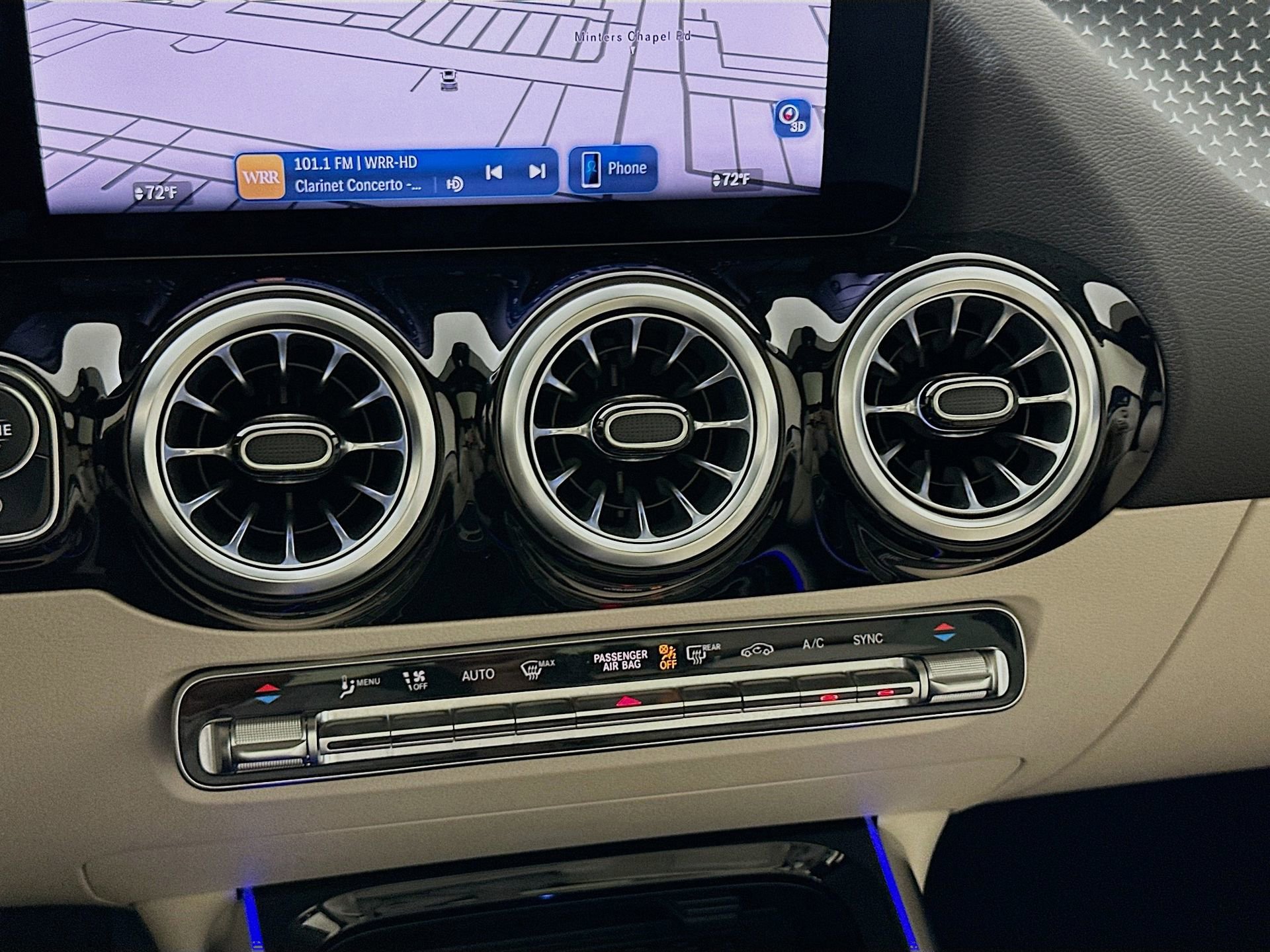 Certified 2025 Mercedes-Benz GLA 250 image 17