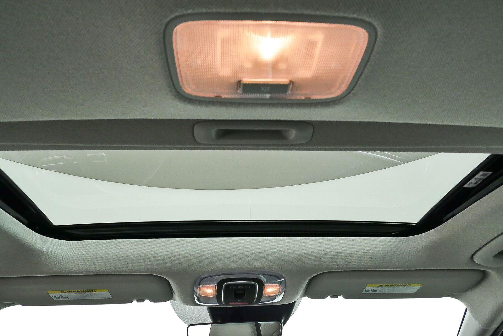 Used 2024 Hyundai Elantra Limited FWD image 20