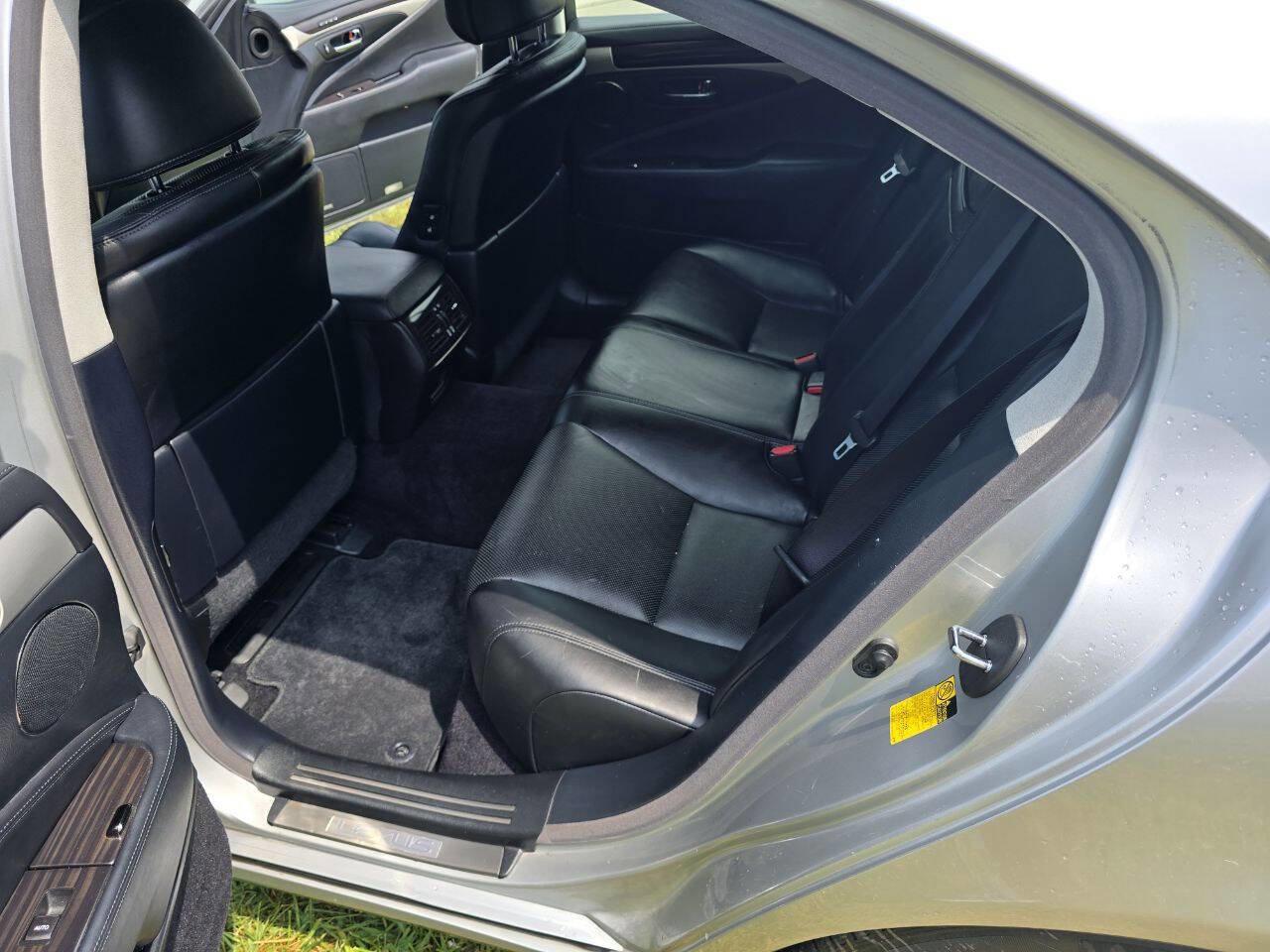 Used 2014 Lexus LS 460 AWD image 13