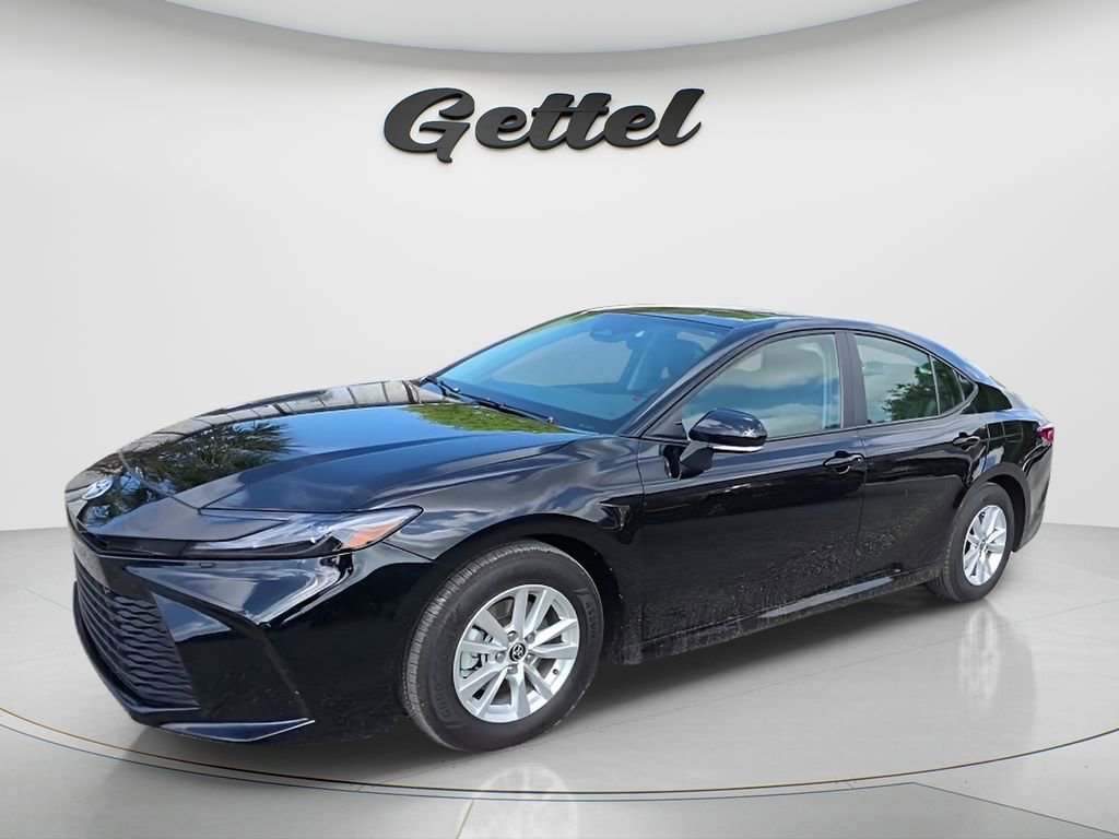 Used 2026 Toyota Camry LE image 1
