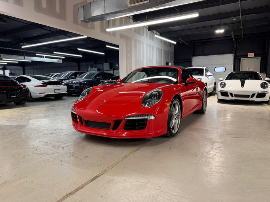 Used 2015 Porsche 911 Carrera image 6