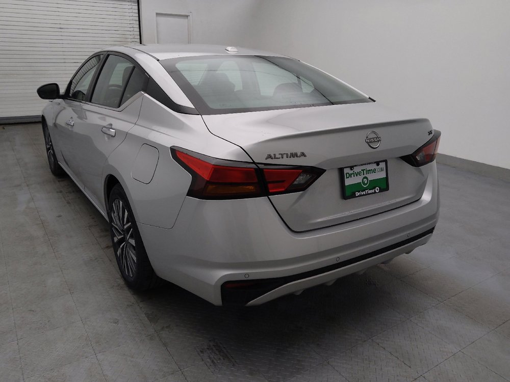 Used 2024 Nissan Altima 2.5 SV image 5
