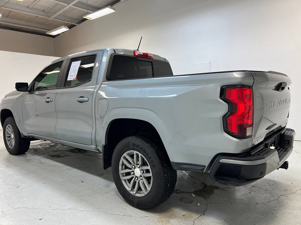 Used 2024 Chevrolet Colorado LT w/ LT Convenience Package RWD image 11