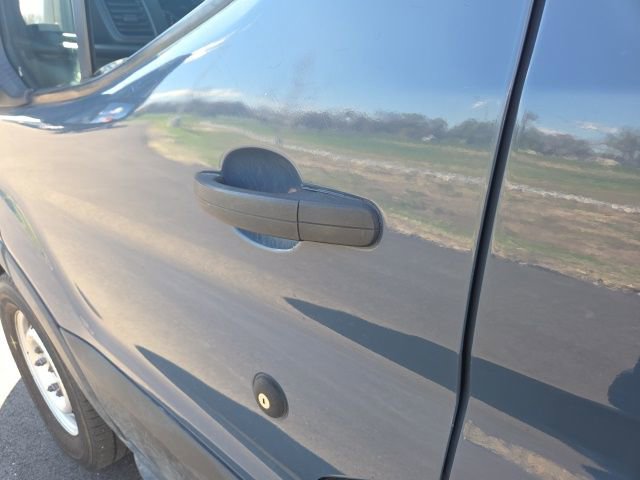 Certified 2020 Ford Transit 250 148 High Roof Extended image 15