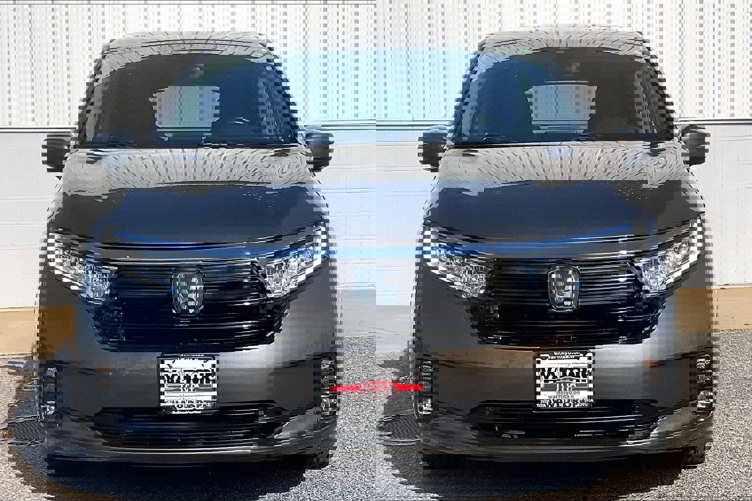 Used 2023 Honda Odyssey EX-L image 3