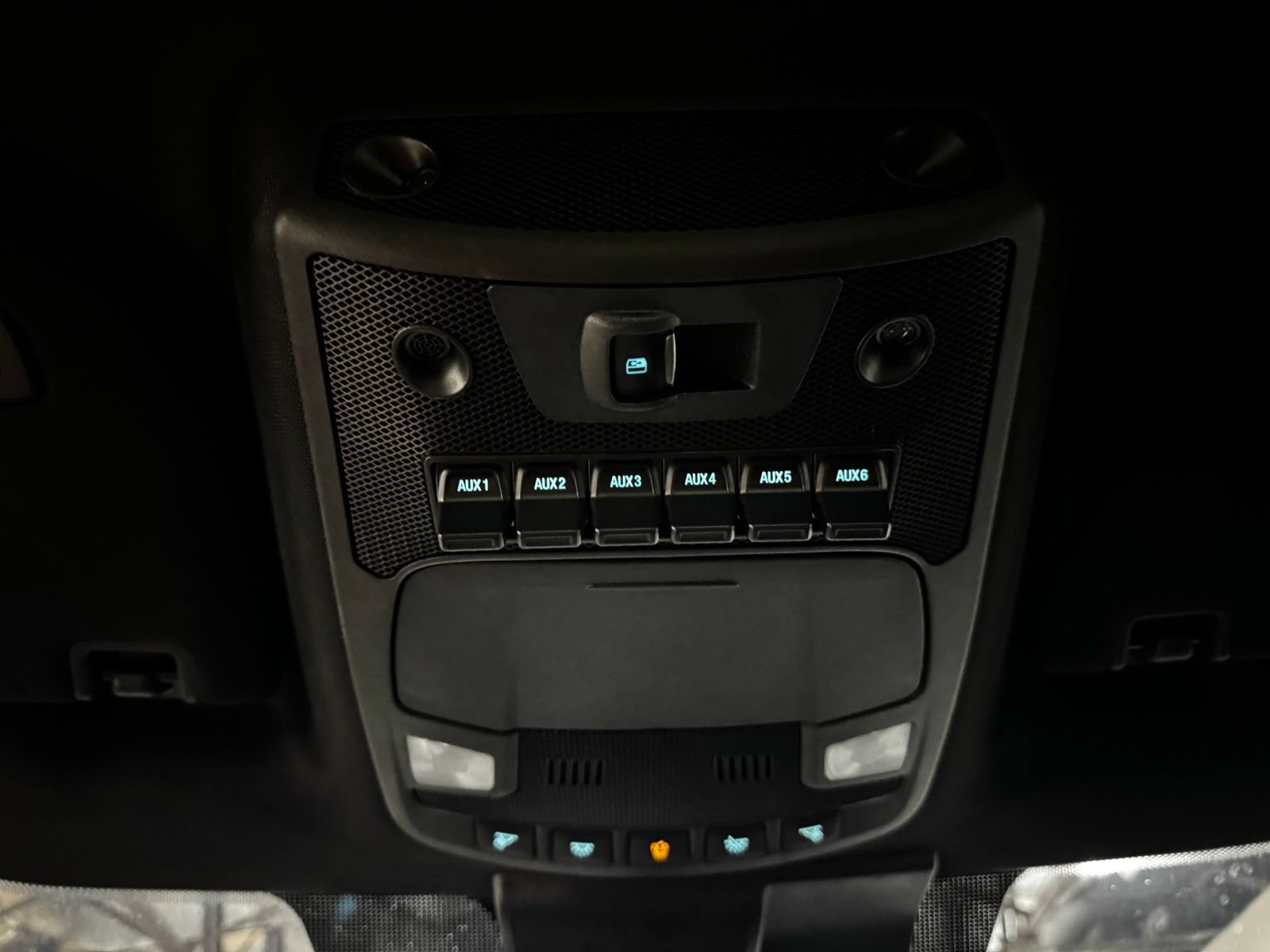 Used 2019 Ford F150 Raptor w/ Equipment Group 802A Luxury AWD/4WD image 28