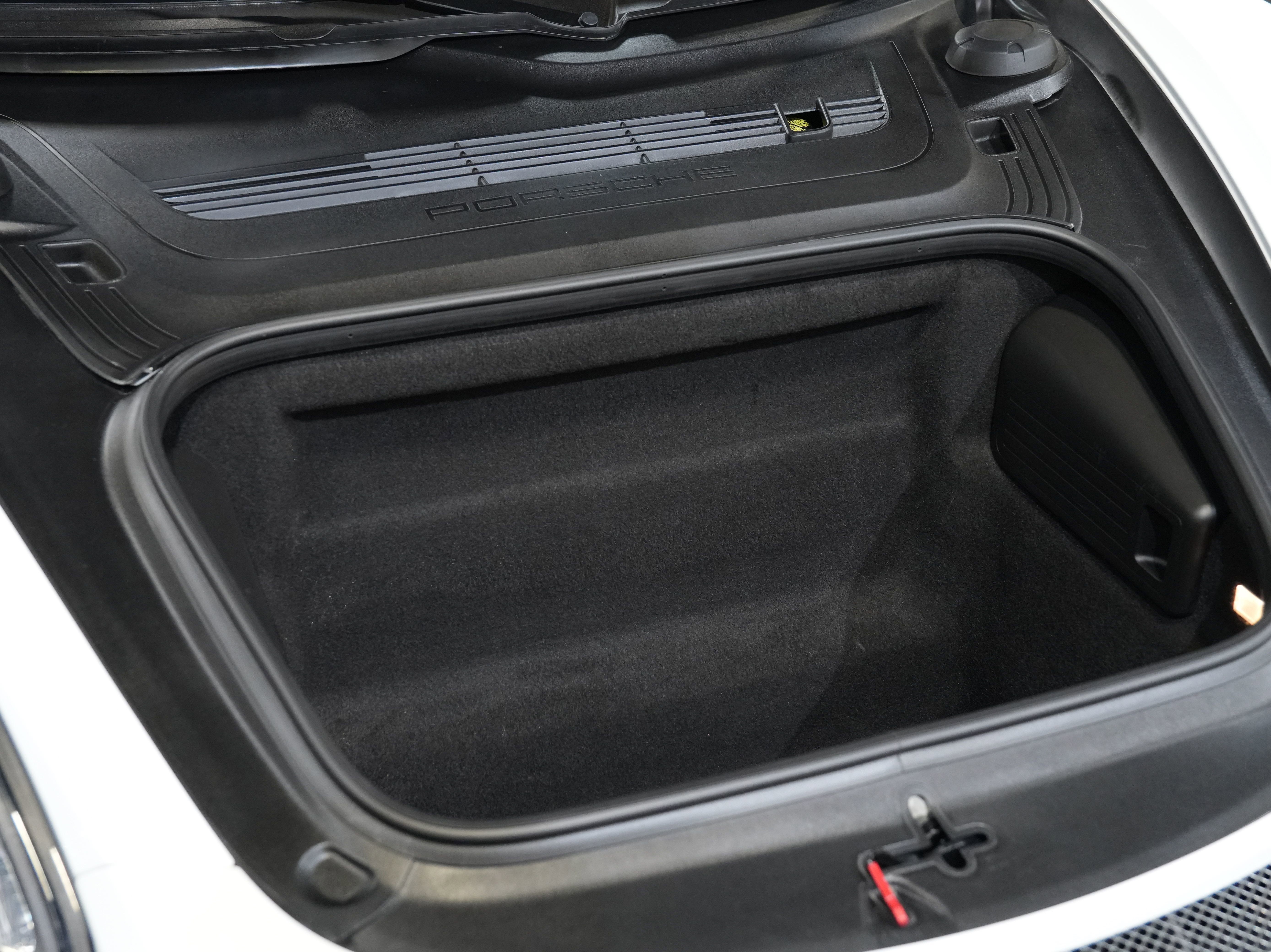 Used 2016 Porsche Cayman GT4 RWD image 39