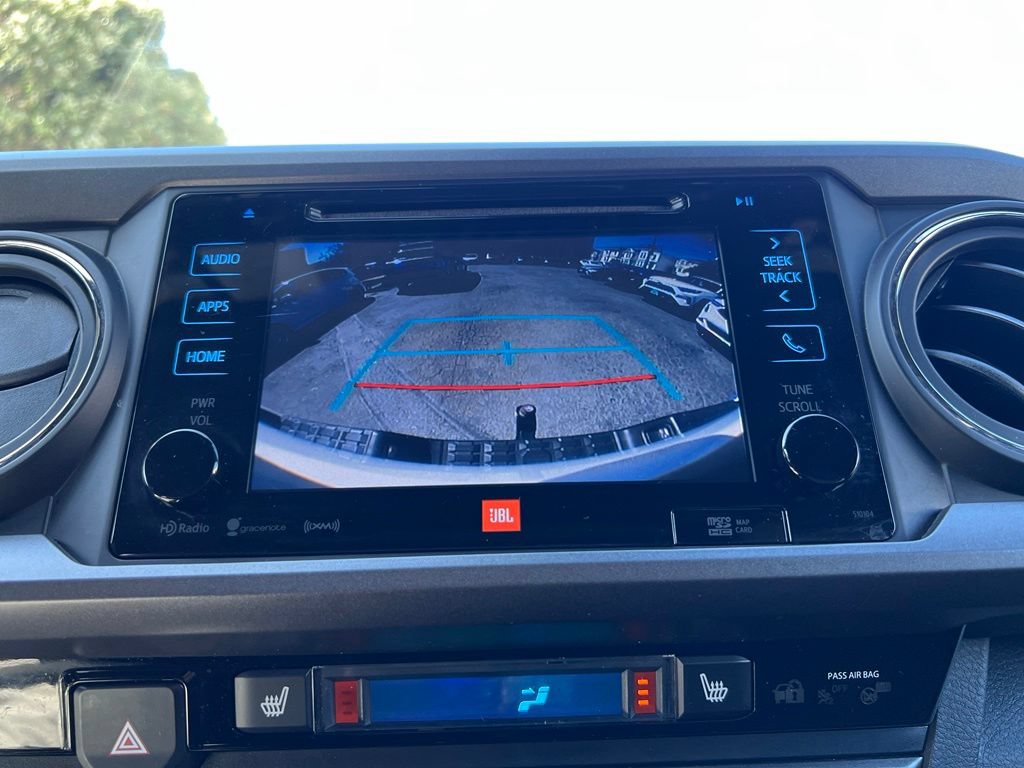 Certified 2018 Toyota Tacoma TRD Off-Road AWD/4WD image 29