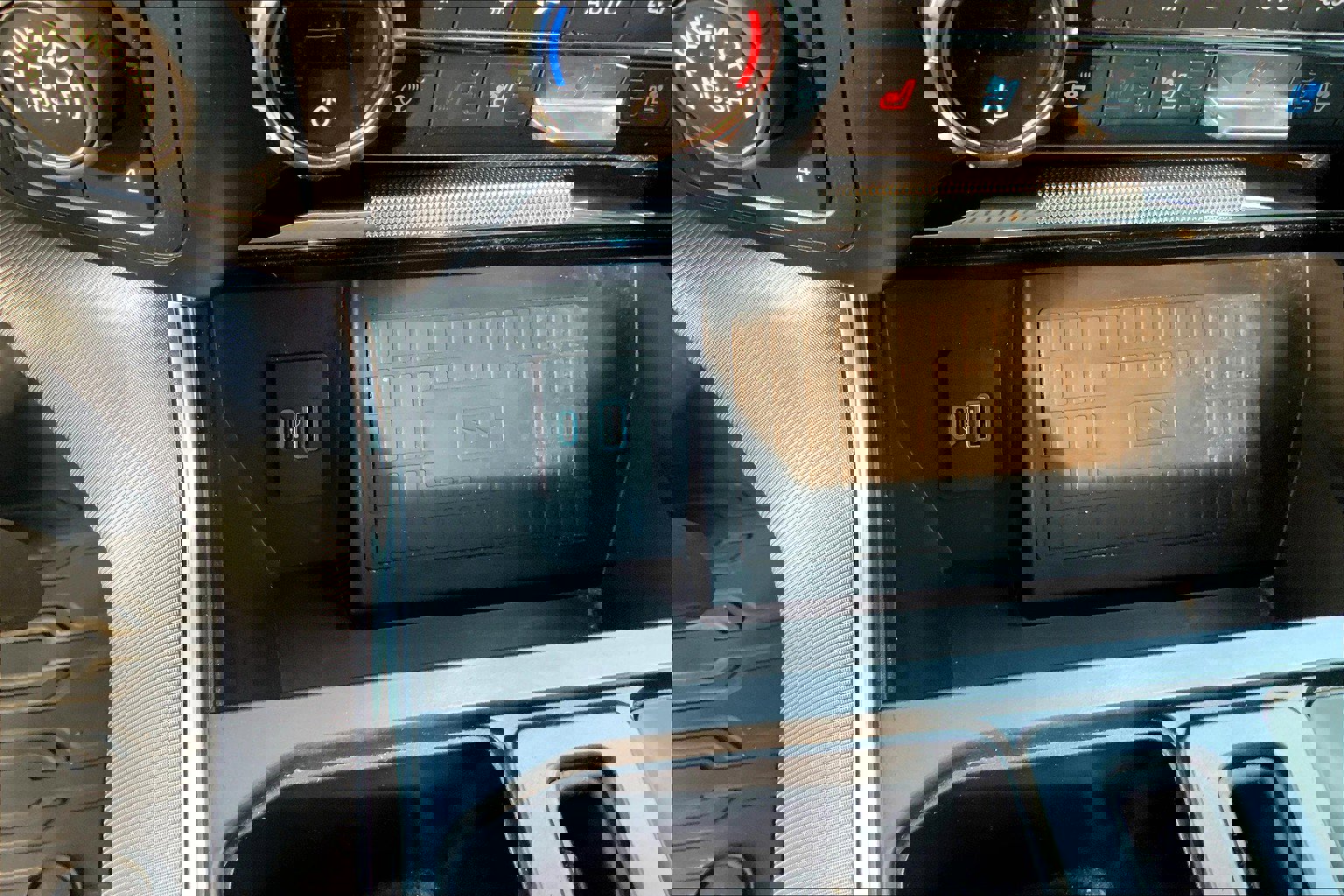 Used 2021 Ford F150 Platinum w/ Equipment Group 701A High image 35