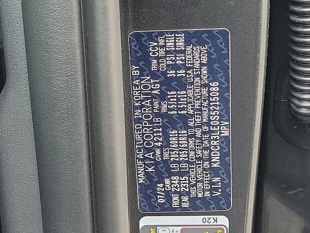 New 2025 Kia Niro EX image 17