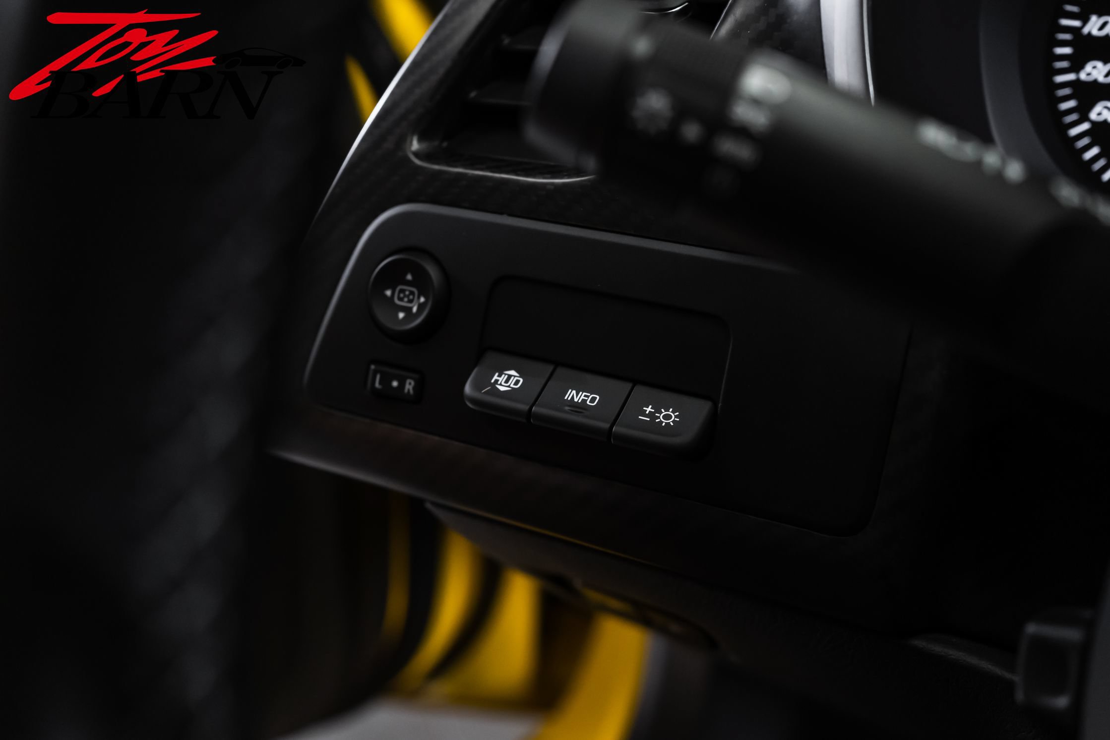Used 2015 Chevrolet Corvette Z06 w/ 2LZ Preferred Equipment Group RWD image 33